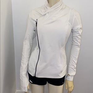 Lululemon  jackets Size 6